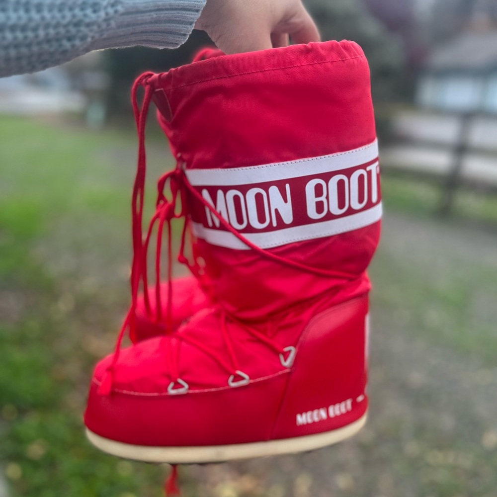 COPY - MOON BOOT RED ICON NYLON BOOT MOONBOOT